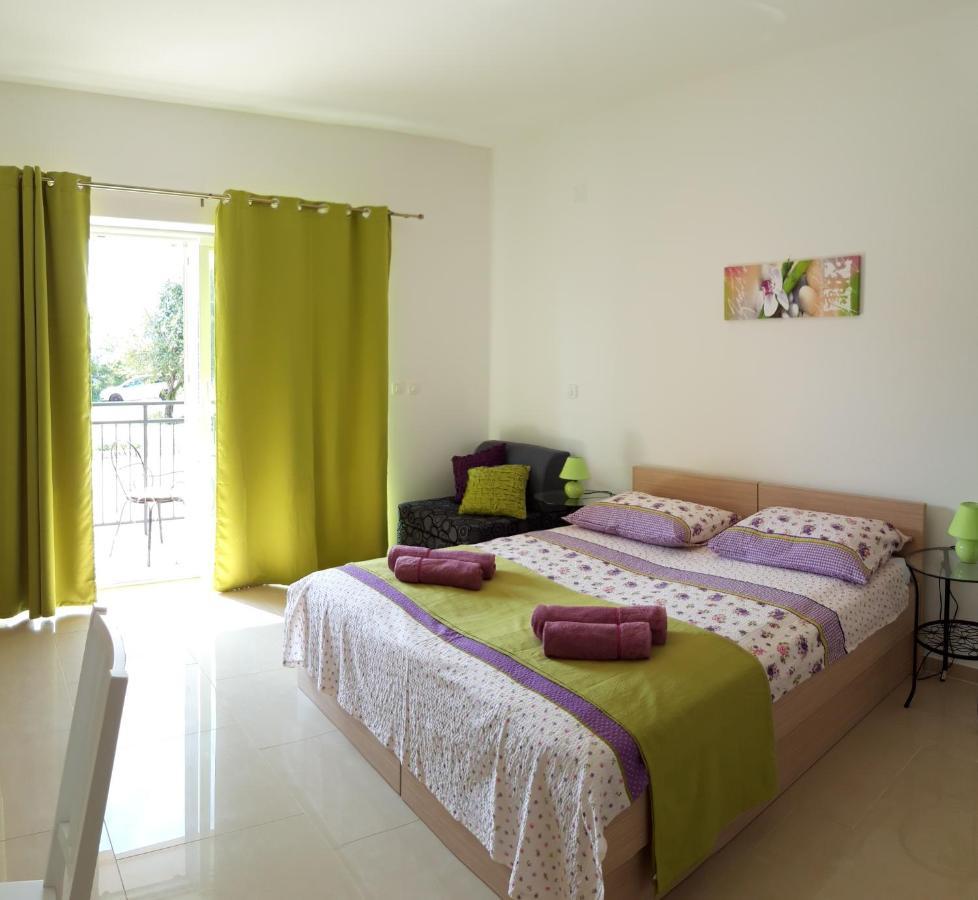 Mare And Terra Apartments Rabac Exterior foto