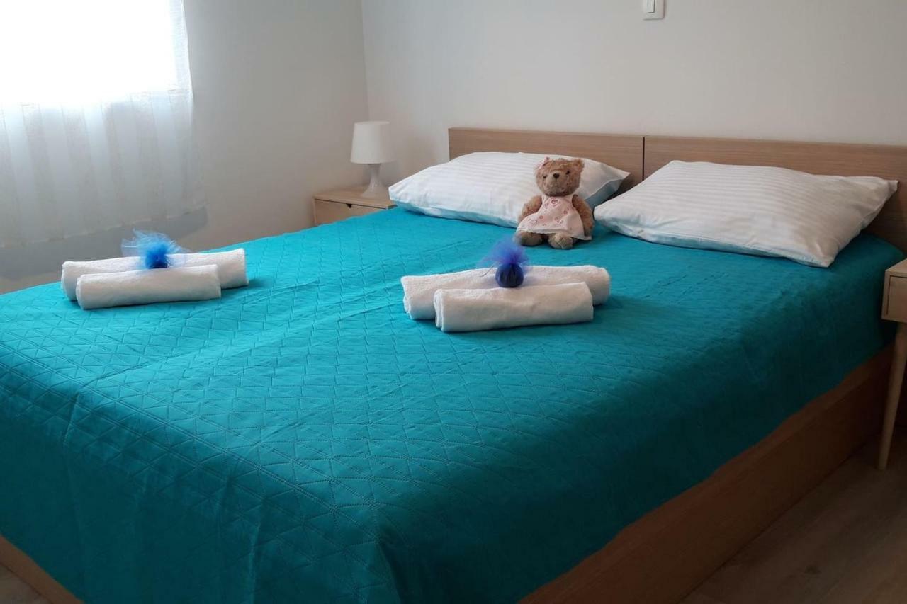 Mare And Terra Apartments Rabac Exterior foto