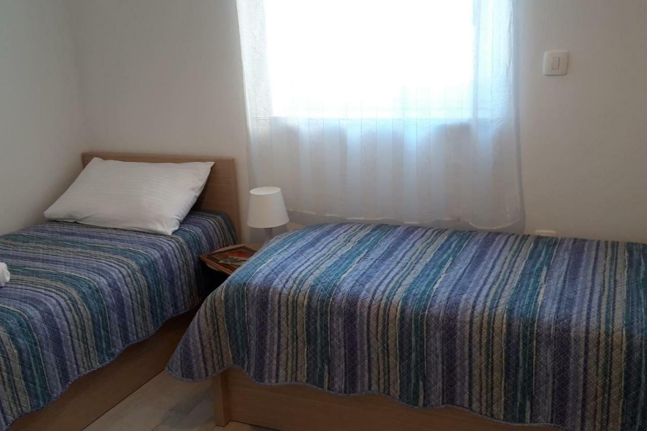Mare And Terra Apartments Rabac Exterior foto
