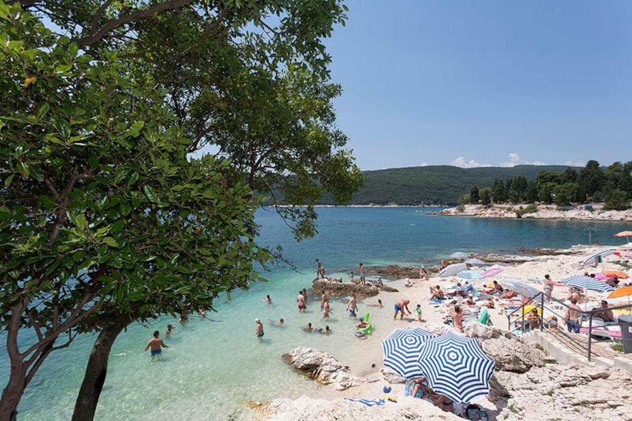 Mare And Terra Apartments Rabac Exterior foto